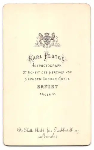Fotografie Karl Festge, Erfurt, Anger 51, Bürgerlicher mit spärlichem Haupthaar und Vollbart