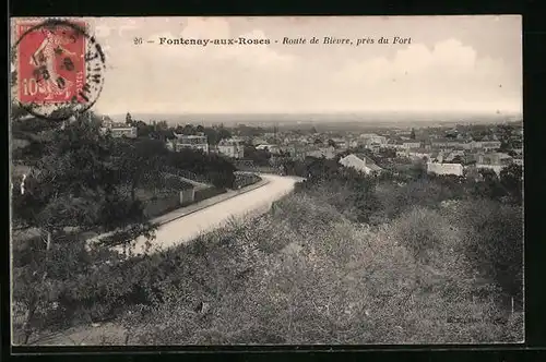 AK Fontenay-aux-Roses, Route de Bièvre, près du Fort