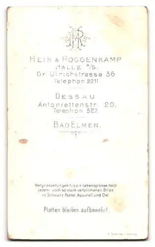 Fotografie Hein & Roggenkamp, Halle /Saale, Gr. Ulrichstrasse 36, Bürgerlicher Herr im Frack