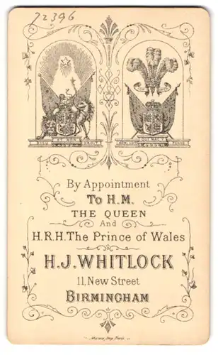 Fotografie H. J. Whitlock, Birmingham, New Street 11, Zwei Wappen im Rahmen über dem Fotografennamen