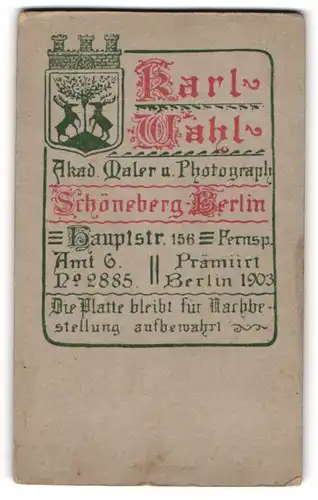 Fotografie Karl Wahl, Berlin-Schöneberg, Hauptstr. 156, Wappen von Schöneberg, Rückseitig Portrait betagte Dame