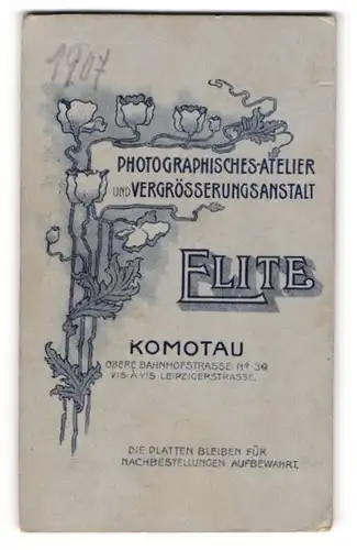 Fotografie Ateleir Elite, Komotau, Blumen umschlingen Namen des Fotoateliers