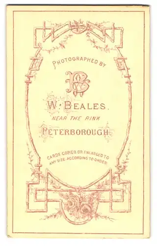 Fotografie W. Beales, Peterborough, verästeter Name und Anschrift des Fotografen