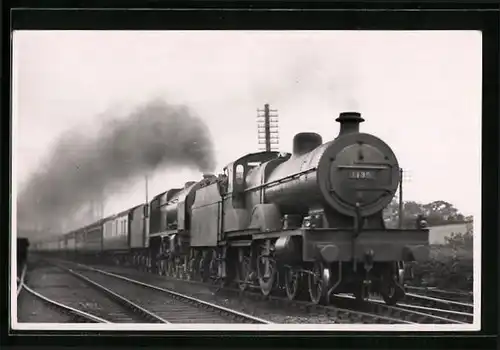 AK Englische Eisenbahn mit der No. 1135 beschleunigt