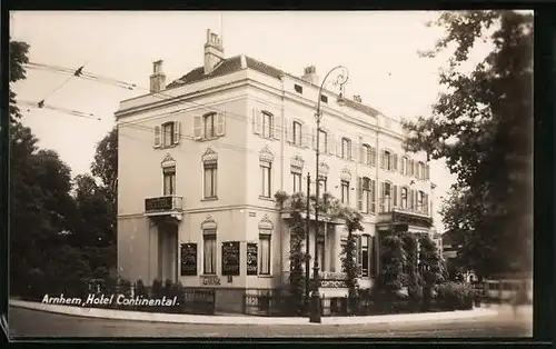 AK Arnhem, Hotel Continental