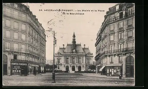 AK Levallois-Perret, La Mairie et la Place de la République