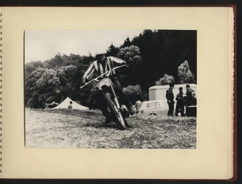 Fotoalbum 66 Fotografien DDR Motorrad - Geländesport, Motocross, Motorrad Jawa, MZ, Gespann-Rennen, Dynamo-Sportclub 0