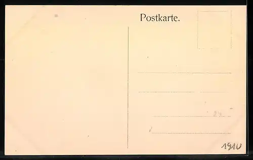 AK Löbau, Poststrasse mit Passanten