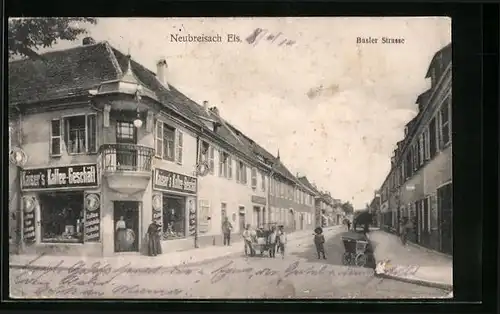 AK Neubreisach /Els., Basler Strasse mit Kaiser`s Kaffee-Geschäft