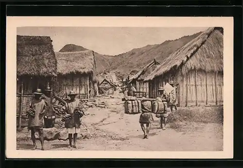 AK Madagaskar, Village indigène