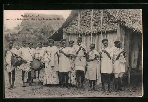 AK Betsimisaraka, Les Joueurs de flute