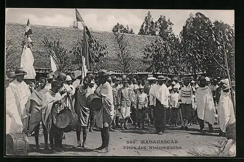 AK Madagascar, Tetes des Kizimadinika