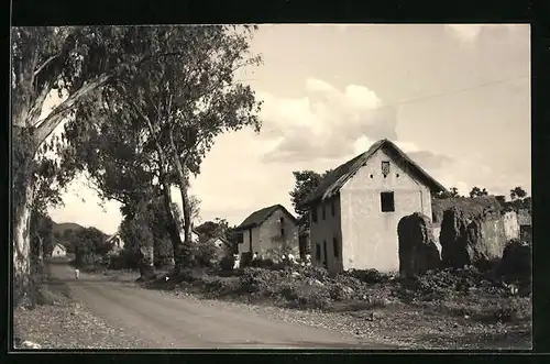 AK Madagascar, Village malgache