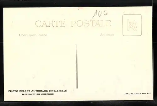AK Madagascar, Decorticage du Riz