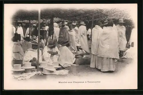 AK Tananarive, Forgerons indigènesMarché auc Chapeaux