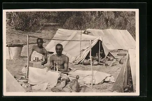 AK Männer im Zeltlager