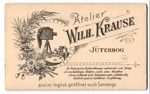 Fotografie Wilhelm Krause, Jüterbog, Plattenkamera, Mischpalette & Labor-Utensilien, Rückseitig Baby mit Mütze