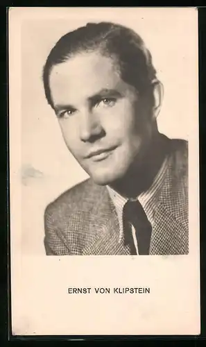 AK Schauspieler Ernst von Klipstein im gestreiften Hemd