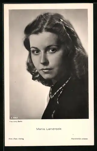 AK Schauspielerin Maria Landrock, Porträt mit schwarzem Oberteil