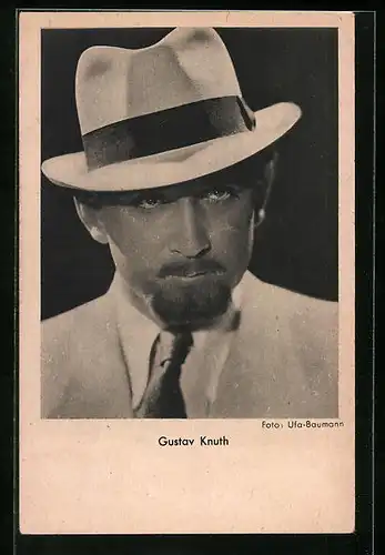 AK Schauspieler Gustav Knuth mit Hut