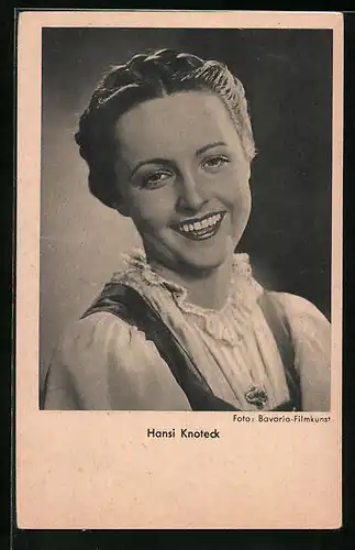 AK Schauspielerin Hansi Knoteck lächelnd
