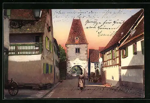 AK Bergheim, Strassenpartie am Tor mit Frau