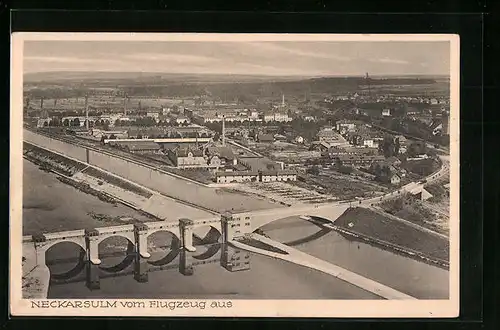 AK Neckarsulm, Fliegeraufnahme mit Brücke und Fabriken