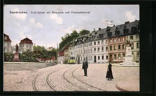 AK Saarbrücken, Schlossplatz mit Bismarck- und Ulanendenkmal, Strassenbahn