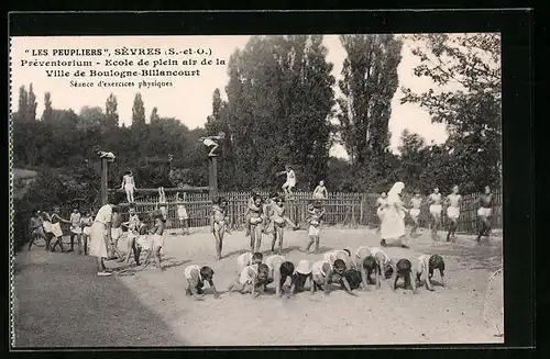 AK Sevres, Le Peupliers, Preventorium - Ecole de plein air de la Ville Boulogne-Billancourt, Exercices physiques