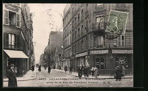 AK Levallois-Perret, Rue Chevalier, prise de la Rue du Président Wilson