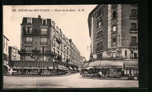 AK Bécon-les-Bruyères, Place de la Gare