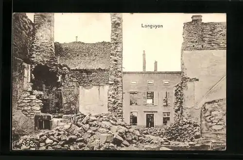 AK Longuyon, zerstörte Häuser