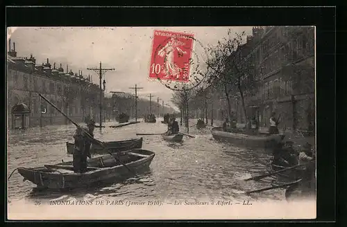 AK Alfort, Inondations Janvier 1910, les Sauveteurs