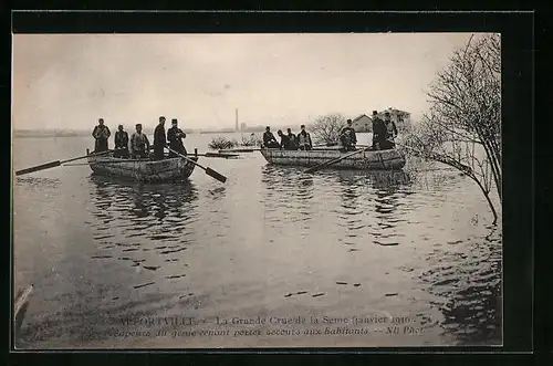 AK Alfortville, La Grande Crue de la Seine 1910, Sapeurs du genie venant porter secours aux habitants