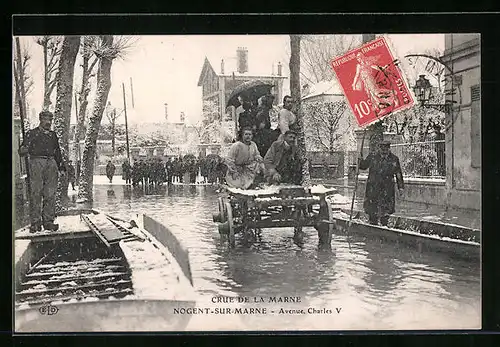 AK Nogent-sur-Marne, Crue de la Marne, Avenue Charles V