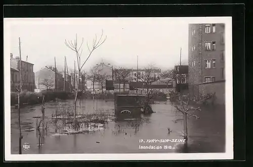 AK Ivry-sur-Seine, Inondations 1910, Une Rue
