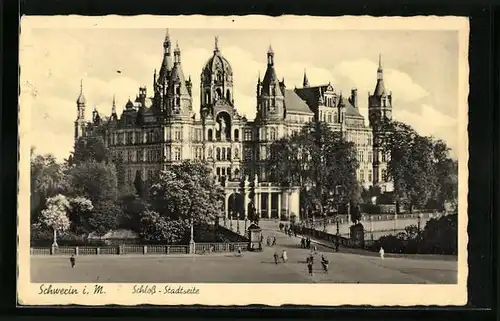 AK Schwerin, Schloss von der Stadtseite aus gesehen