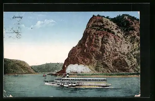 AK Dampfer passiert den Loreley-Felsen