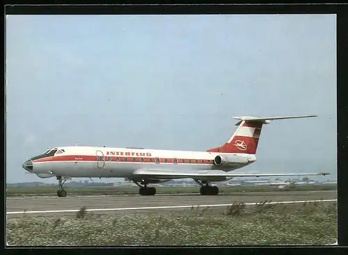 AK Interflug, Flugzeug TU-134 auf dem Rollfeld