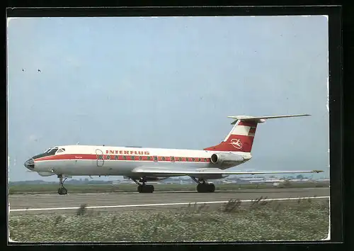 AK Flugzeug TU 134 der Interflug vor dem Start