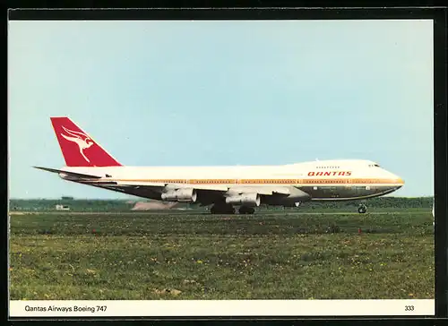 AK Flugzeug Boeing 747 von Qantas Airways am Boden