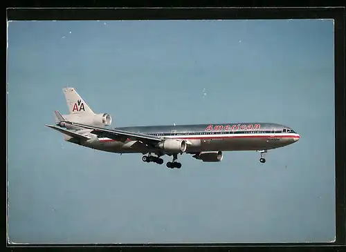 AK Flugzeug M. D. 11 (N-1753) der American Airlines vor der Landung