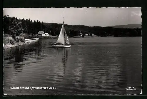 AK Pack, Segelboot auf dem Packer Stausee