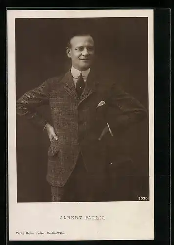 AK Schauspieler Albert Paulig im Kostüm einer Bühnenrolle