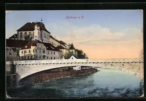 AK Neuburg a. D., Donaubrücke mit Schloss