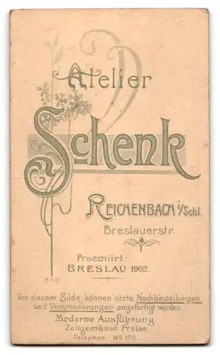 Fotografie B. Schenk, Reichenbach i /Schl., Breslauerstr., Kleines Kind im weissen Kleid