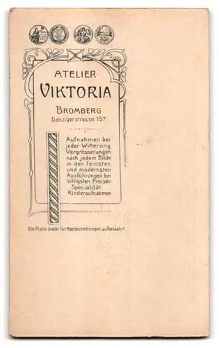 Fotografie Atelier Viktoria, Bromberg, Danzigerstrasse 157, Bursche im schicken Sakko mit Krawatte