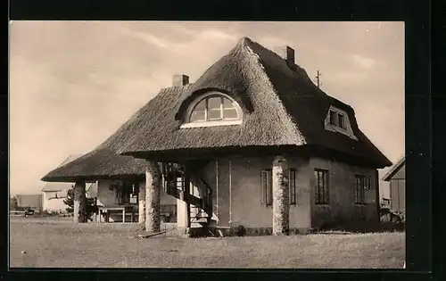 AK Vitte /Hiddensee, Haus Paula an der Strandpromenade