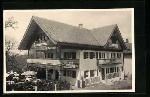 Foto-AK Assenhausen-Leoni, Cafe Rosengarten mit Aussenbereich