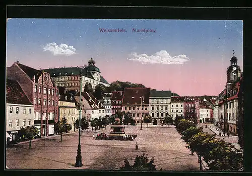 AK Weissenfels a. S., Marktplatz mit Kirchturm